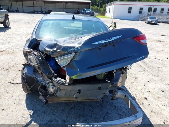 Chrysler 2015 2015 1C3CCCBB9FN673700 Image 17