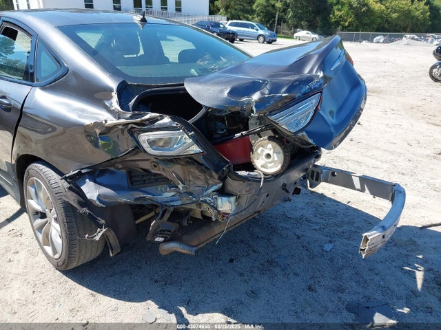 Chrysler 2015 2015 1C3CCCBB9FN673700 Image 6