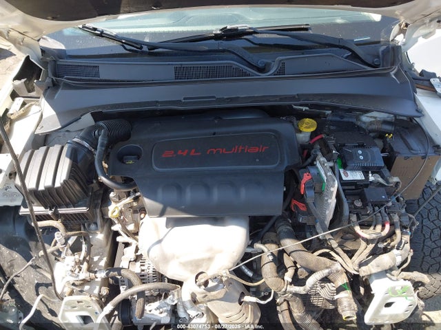 Jeep 2018 2018 3C4NJDCB7JT290510 Image 10