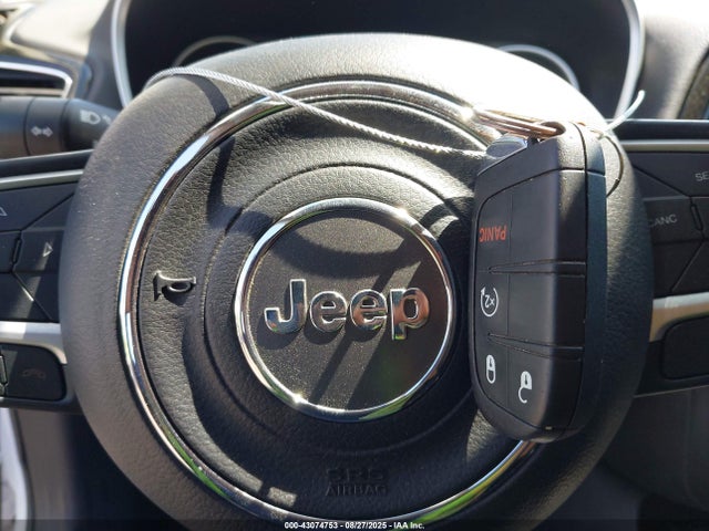 Jeep 2018 2018 3C4NJDCB7JT290510 Image 11