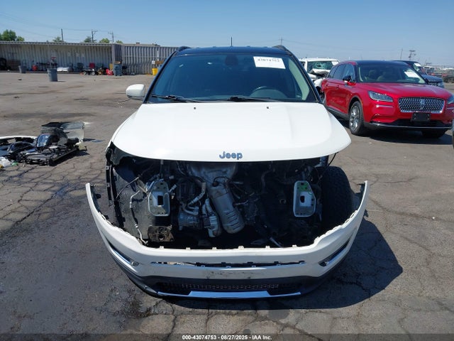 Jeep 2018 2018 3C4NJDCB7JT290510 Image 13