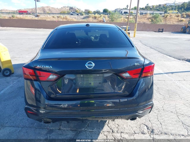 Nissan 2019 2019 1N4BL4EV3KC173689 Image 17