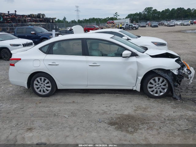 3N1AB7APXFY231377 Nissan 2015