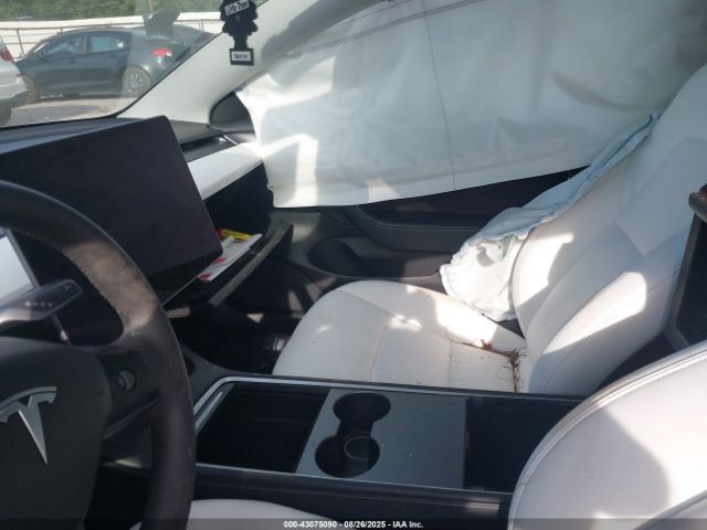 2021 TESLA MODEL 3 5YJ3E1EA0MF018267 Photo 4