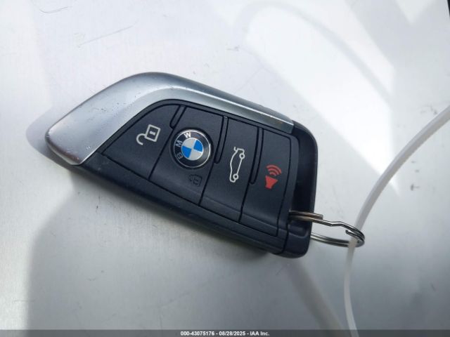 2018 BMW X1 WBXHU7C34J5H41848 Photo 10