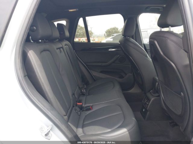 2018 BMW X1 WBXHU7C34J5H41848 Photo 7