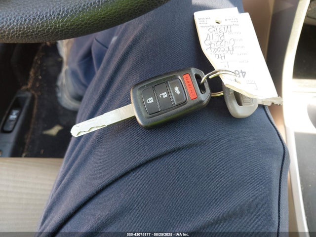 Aukcja sprzedaży 2015 Honda Accord Lx, vin: 1HGCR2F31FA042245, numer aukcji: 43075177
