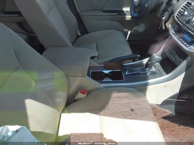 Aukcja sprzedaży 2015 Honda Accord Lx, vin: 1HGCR2F31FA042245, numer aukcji: 43075177