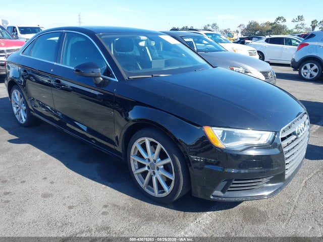 2015 AUDI A3 WAUACGFF5F1101938 Photo 0