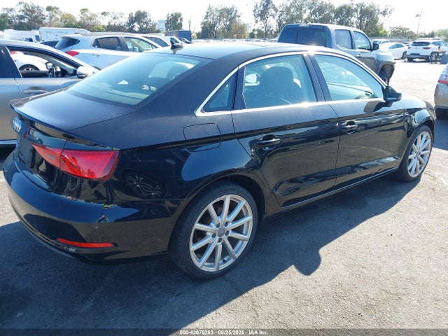 2015 AUDI A3 WAUACGFF5F1101938 Photo 3