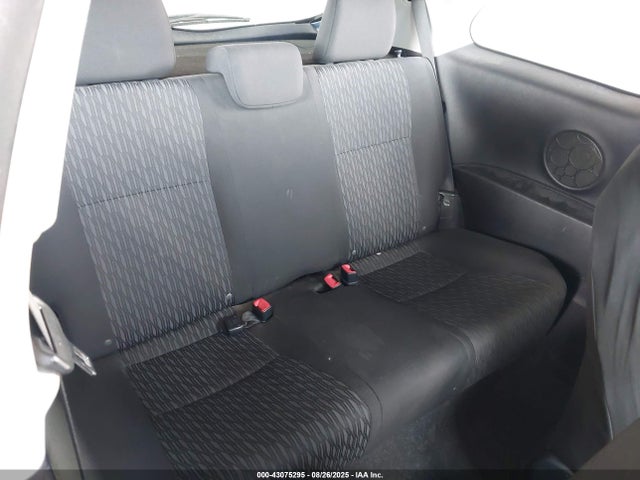 VNKJTUD38EA011344 Toyota 1nz-fe
