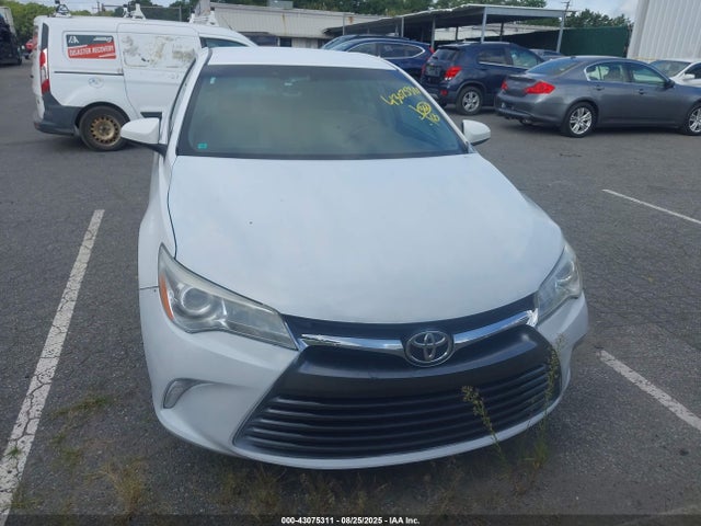 Продаж на аукціоні авто 2017 Toyota Camry Le, vin: 4T1BF1FK0HU268567, номер лоту: 43075311