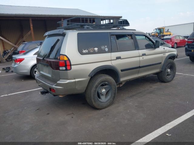 2000 MITSUBISHI MONTERO SPORT JA4MT31H6YP815282 Photo 3