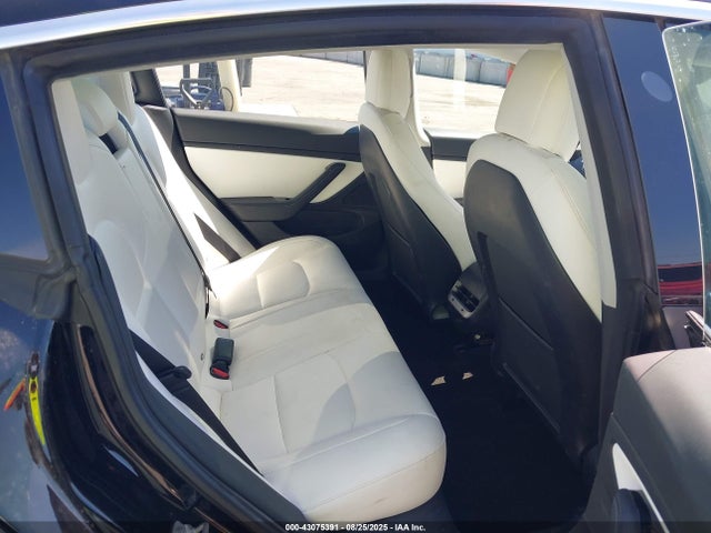 5YJ3E1EA5JF177846 Tesla 2018