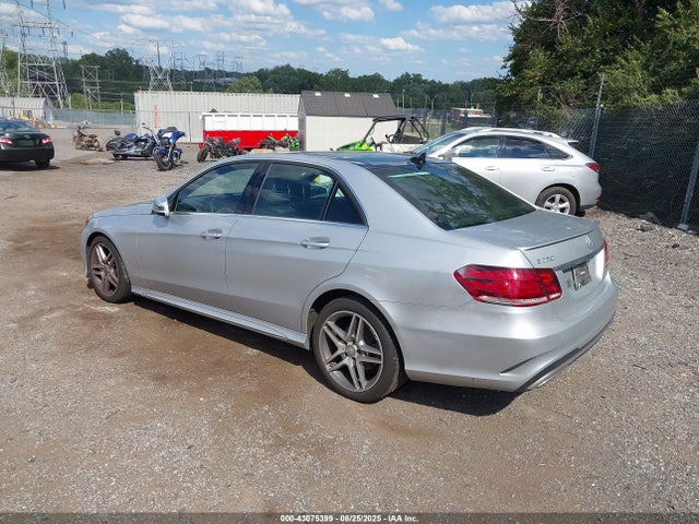 Mercedes-Benz 2014 2014 WDDHF8JB0EB026986 Image 3