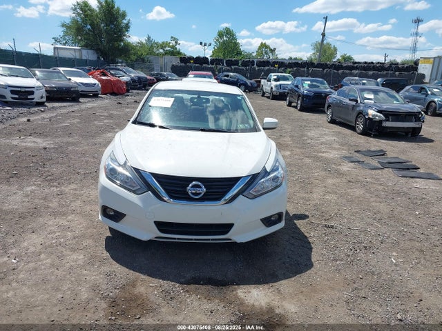 1N4AL3AP3JC151574 Nissan 2018