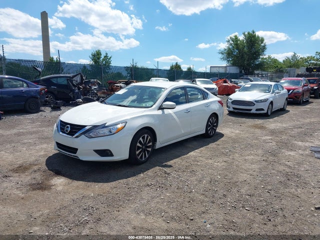 1N4AL3AP3JC151574 Nissan 2018