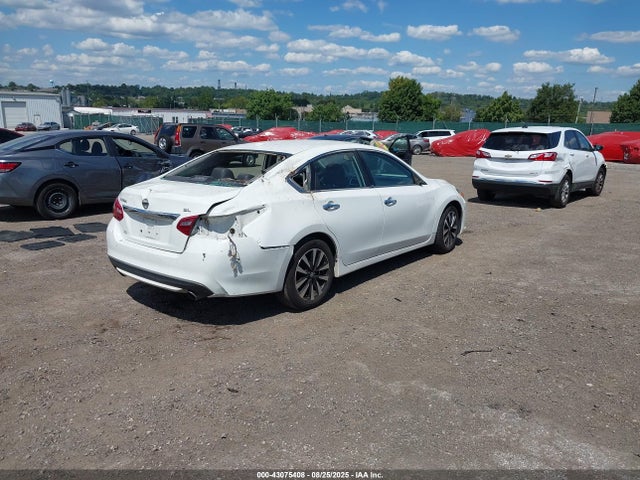 1N4AL3AP3JC151574 Nissan 2018