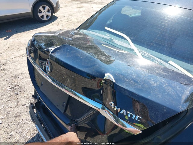 Mercedes-Benz C-Class 2015 55SWF4KBXFU022045 Image 17