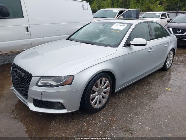 2011 AUDI A4 WAUEFAFL1BN054566 Photo 1