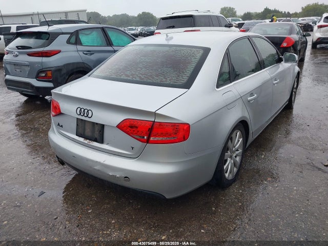 2011 AUDI A4 WAUEFAFL1BN054566 Photo 3