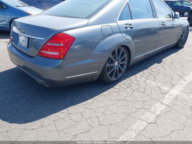 2011 MERCEDES-BENZ S 550 WDDNG7BB0BA404766 Photo 3