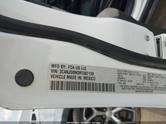 Jeep Compass 2024 3C4NJDBN3RT607139 Image 9