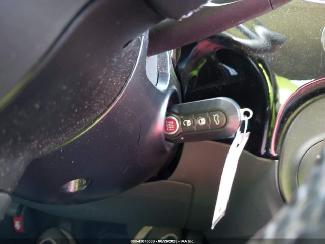 2015 FIAT 500C 3C3CFFER4FT657373 Photo 10