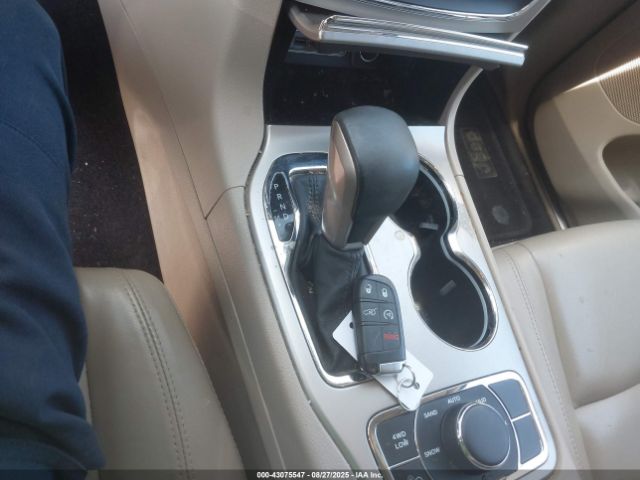 2017 JEEP GRAND CHEROKEE 1C4RJFBG5HC851643 Photo 10