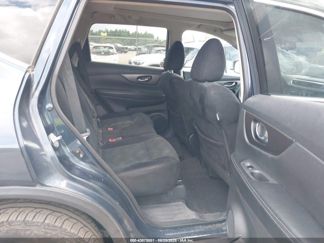 5N1AT2MV4FC782660 Nissan Rogue