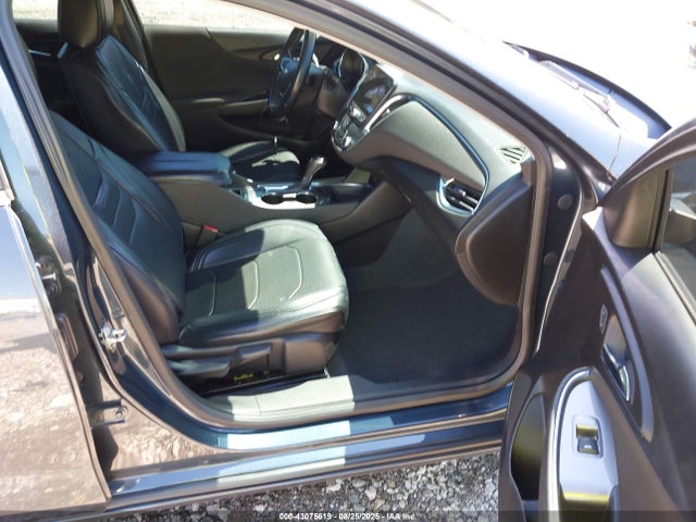 Chevrolet lfv - direct injection, variable valve timing, gen 1 2019 1G1ZD5ST9KF196724 Image 5