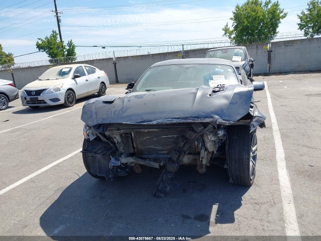 Ford 5.0l 4v premium fuel 2017 1FA6P8CF4H5319524 Image 11