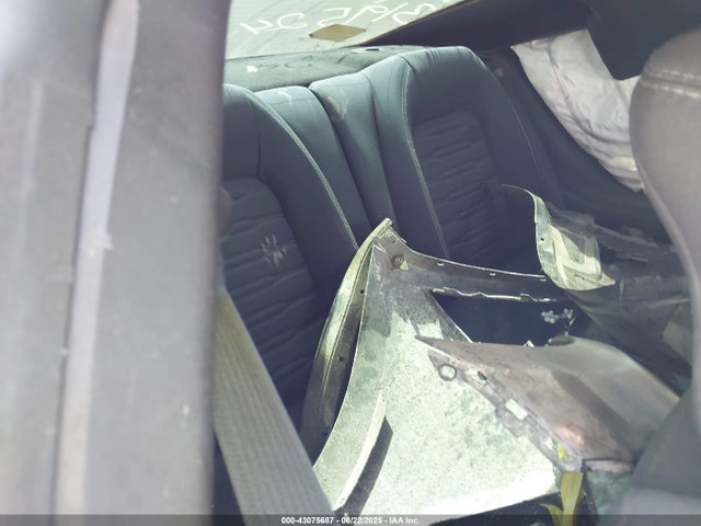 Ford 5.0l 4v premium fuel 2017 1FA6P8CF4H5319524 Image 8