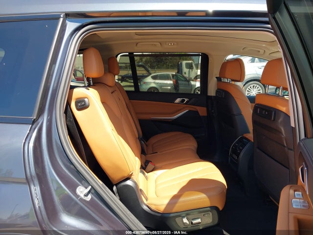 5UXCW2C01N9M37851 BMW X7