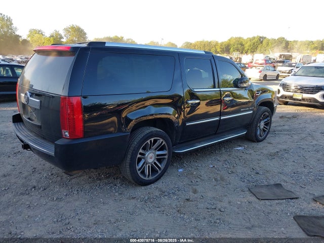 2008 CADILLAC ESCALADE ESV 1GYFK66878R258201 Photo 3