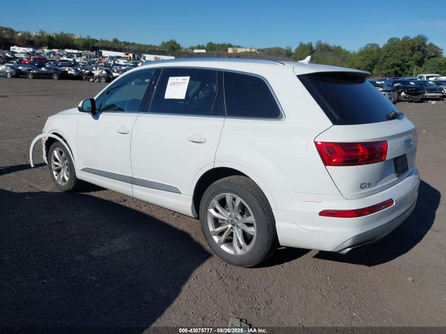 2017 AUDI Q7 WA1AHAF78HD048349 Photo 2