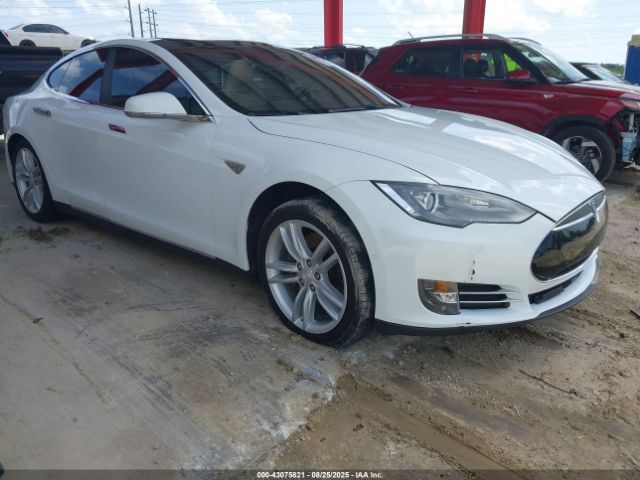 2015 TESLA MODEL S 5YJSA1E16FF102958