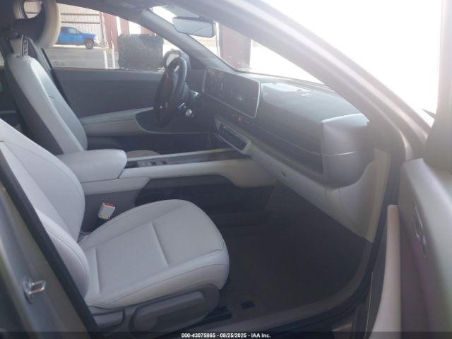 2025 HYUNDAI IONIQ 6 KMHM34AA0SA092310 Photo 4
