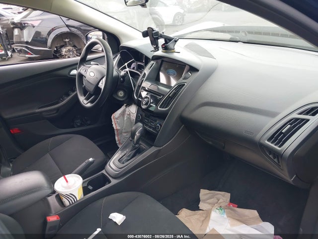 Ford 2.0l gdi 2018 1FADP3H27JL244657 Image 5