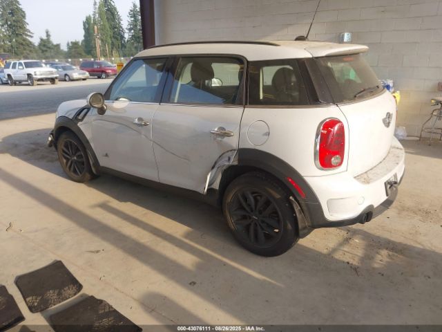 2013 MINI COUNTRYMAN WMWZC5C56DWP34323 Photo 2