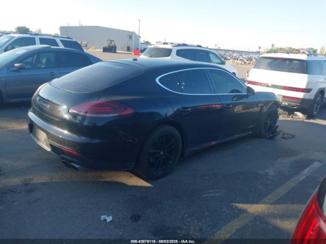 2015 PORSCHE PANAMERA WP0AB2A72FL050735 Photo 3