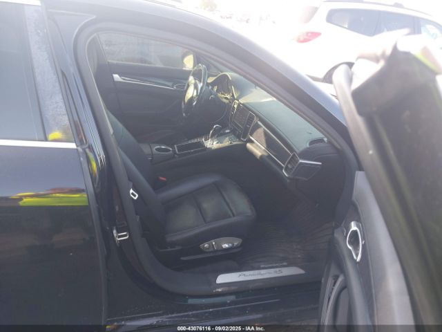 2015 PORSCHE PANAMERA WP0AB2A72FL050735 Photo 4