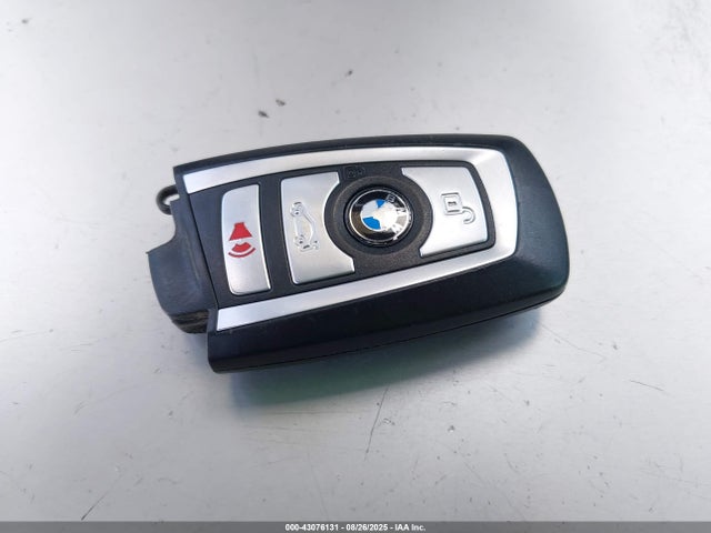 WBS3R9C37HA014408 BMW 2017