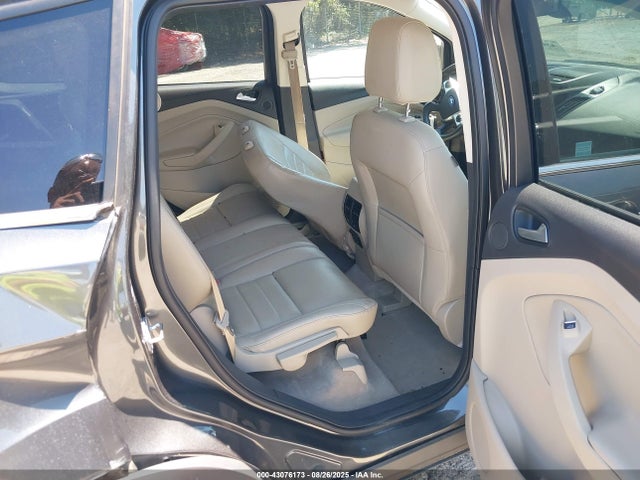 1FMCU0J99FUA98862 Ford Escape