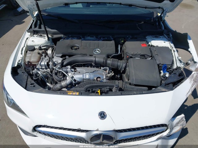 W1K5J4GB0NN248783 Mercedes-Benz m260