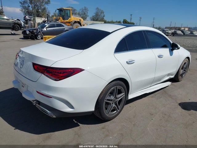 W1K5J4GB0NN248783 Mercedes-Benz m260