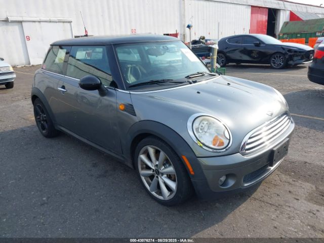 2010 MINI COOPER WMWMF3C57ATZ27809 Photo 0