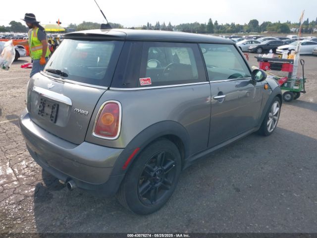 2010 MINI COOPER WMWMF3C57ATZ27809 Photo 3