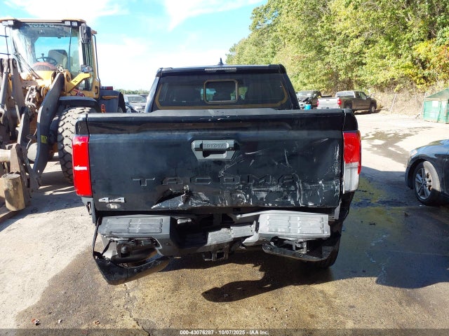 43076287 :رقم المزاد ، 3TYLB5JN2RT004225 vin ، 2024 Toyota Tacoma Sr5 4wd مزاد بيع