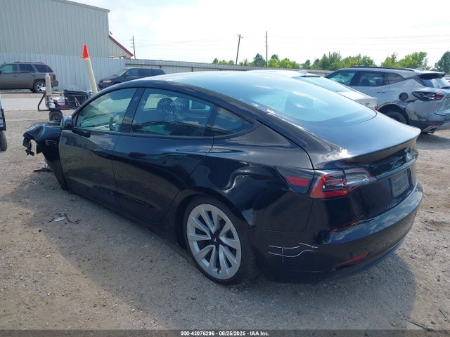 2023 TESLA MODEL 3 5YJ3E1EA1PF384369 Photo 2